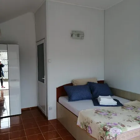 Casa Flor Două Mai