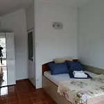 Casa Flor Două Mai